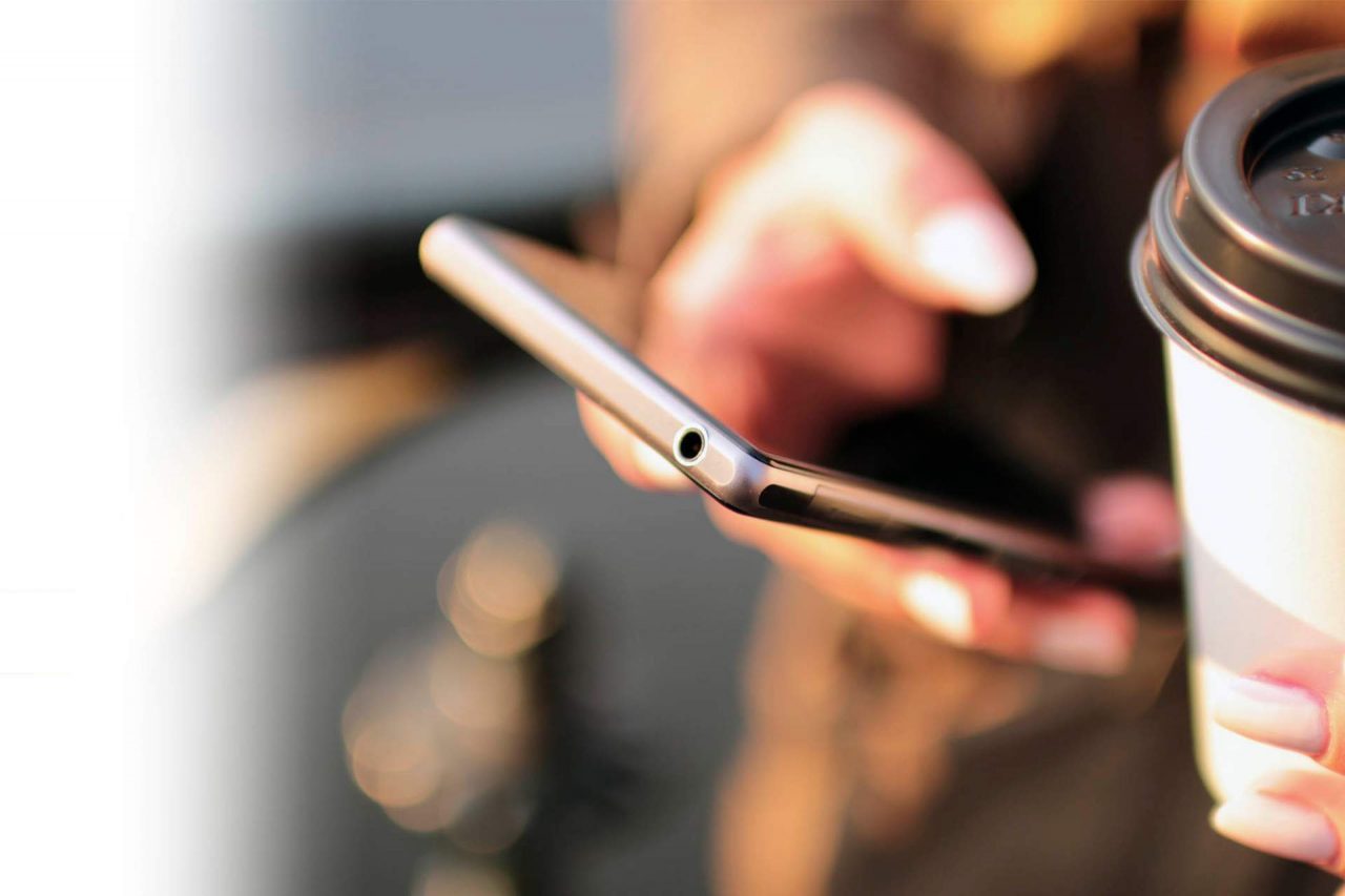 https://www.addictionrecoverymarketing.com/wp-content/uploads/2019/09/mobile-phone-banner-opt-1280x853.jpg